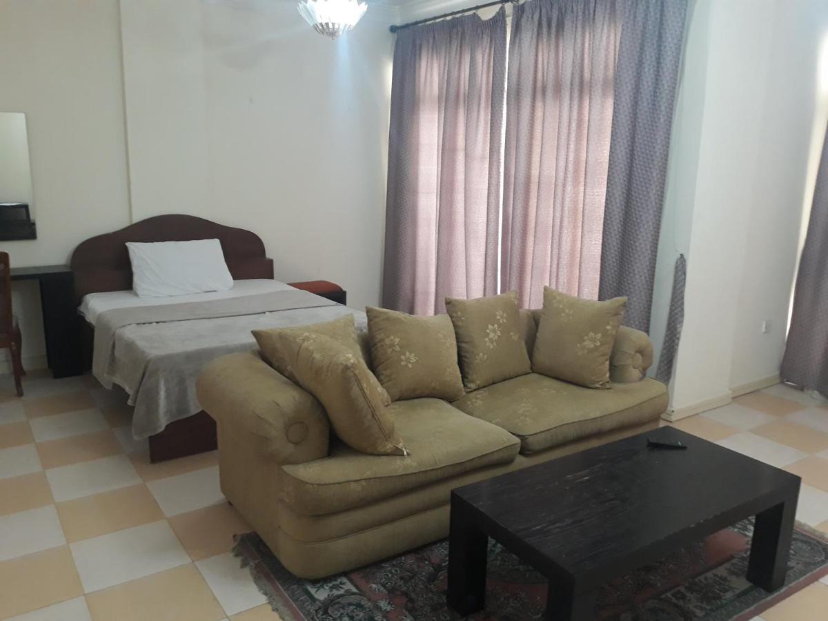 Reem Suites Al Manamah Esterno foto